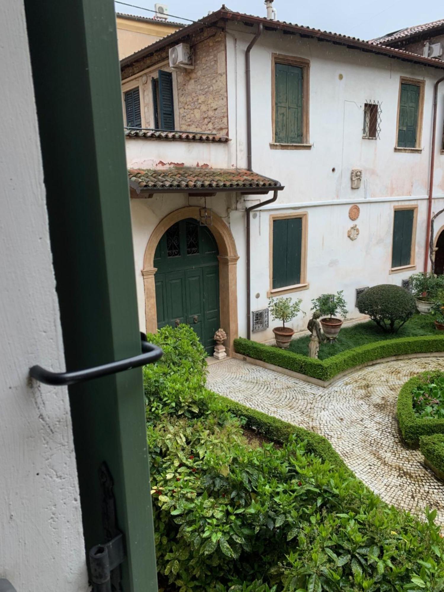 Casa Lastra Verona Luaran gambar