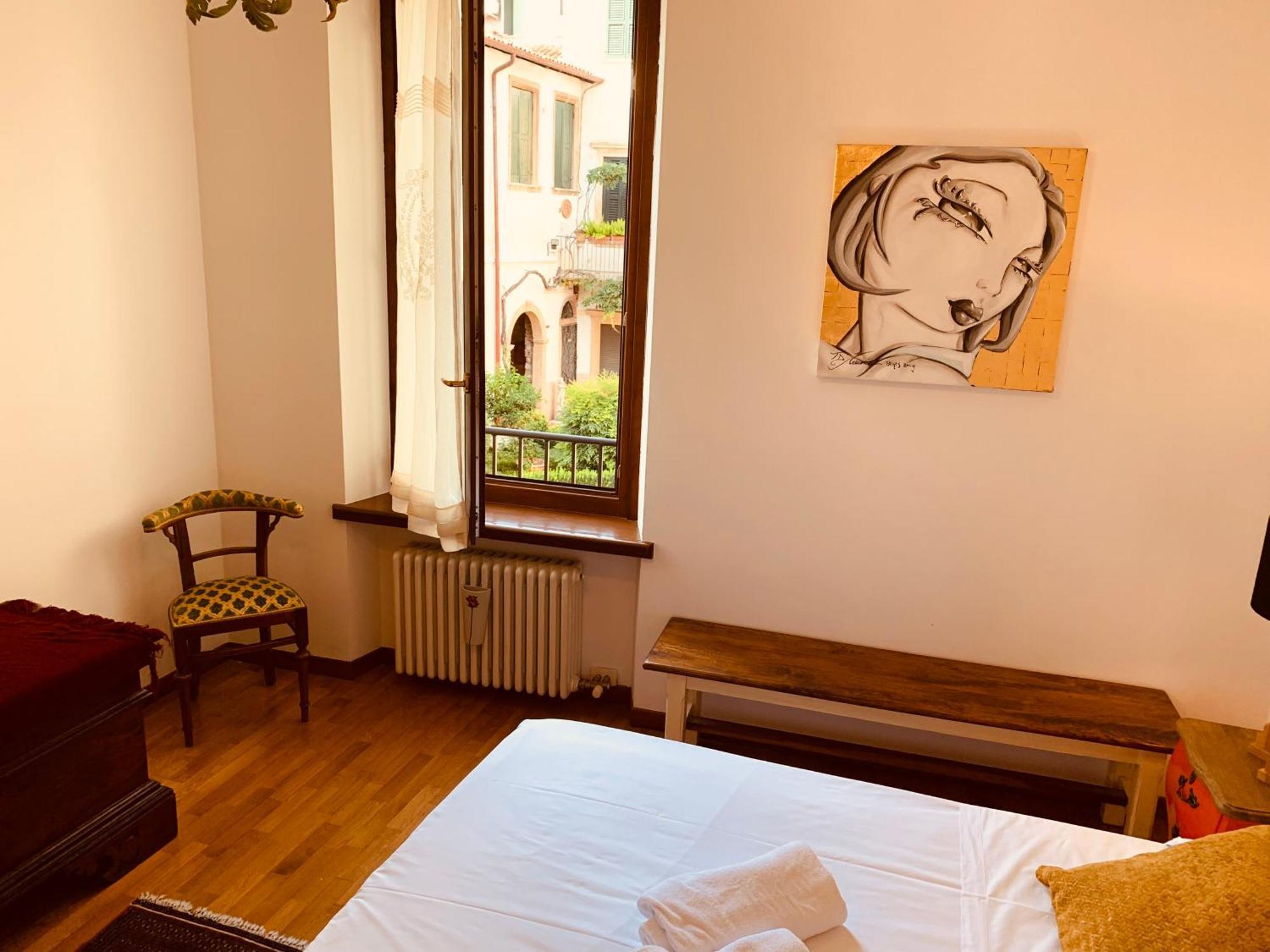 Casa Lastra Verona Luaran gambar